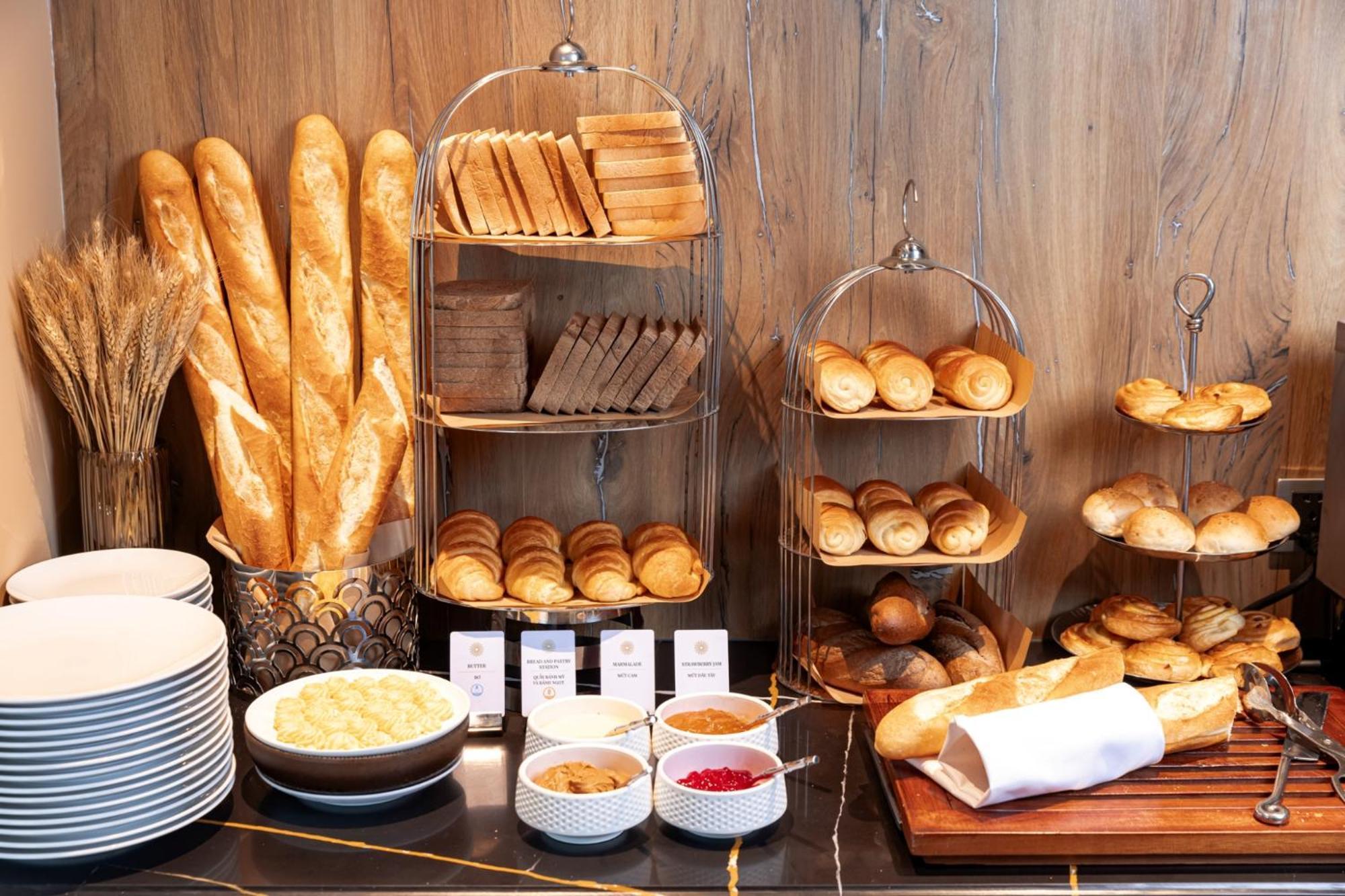 La Siesta Classic Hang Thung Hanói Exterior foto A bread station
